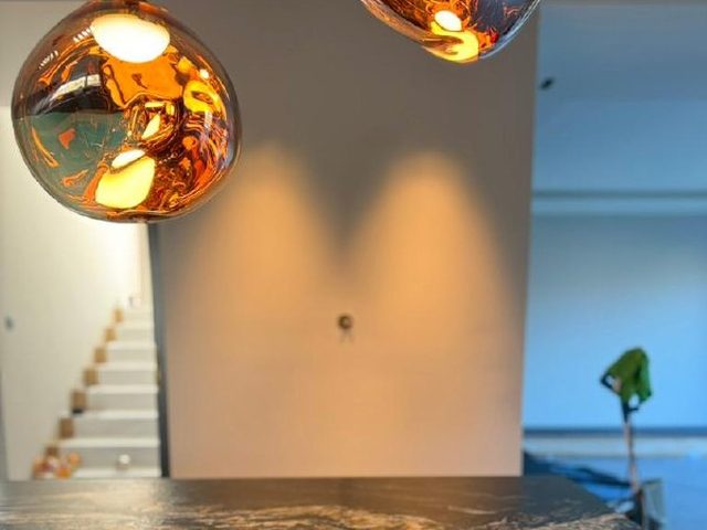 Einfamilienhaus in Willich: Küche mit DALI-Beleuchtung